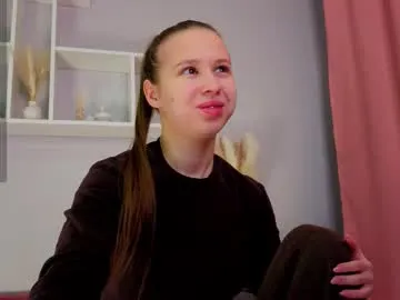 emma_clon on Chaturbate