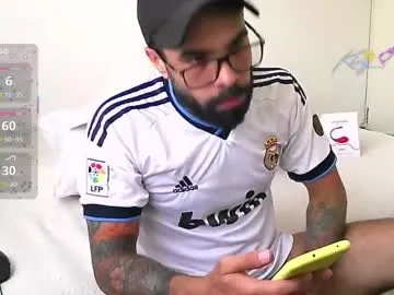 ethan_hunter87 —  take me to my maximum goal... BIG CUMSHOT... #new #cum #master #mature #latino [587 tokens remaining]