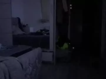 fantasticdeee on Chaturbate