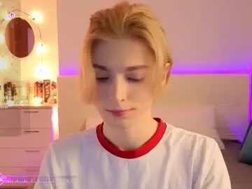 fiachand — GOAL: naked oily body [222 tokens remaining] Hey, guys.  Fav pattern 38;150;160;170. Follow to my Fansly.Welcome to my room!  #lovense #precum #twink #femboy #gay