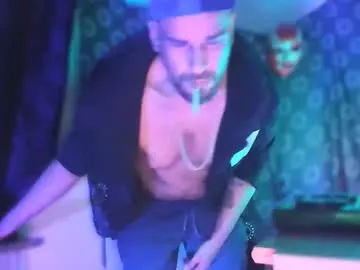 guyst049 on Chaturbate