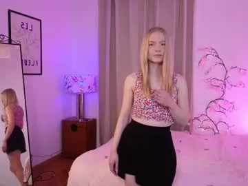 janeblaze — Goal: Start new day   :> Letss play and get to know each other Im #new #18 #teen #skinny #shy [6 tokens remaining]