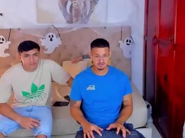 janomar01 on Chaturbate
