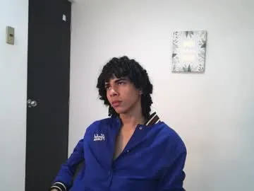 jash_7 — SHOW CUM!!! #latino #bigcock #findom #twink # [977 tokens remaining]