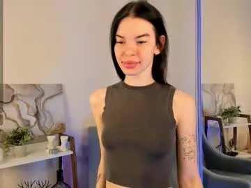 joanniecaughlin on Chaturbate