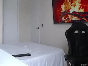 johnklleyn on Chaturbate