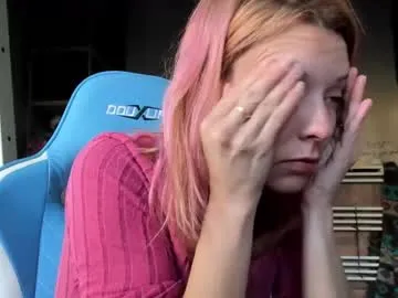 karoline121 on Chaturbate