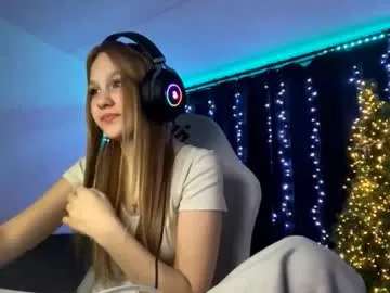 kayceefroehner on Chaturbate