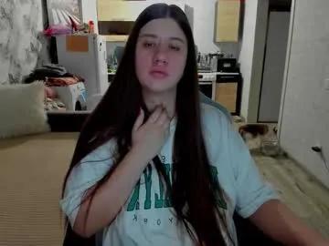 kianna_dior_ — GOAL: pussy close -up 3 minutes [339 tokens remaining] Welcome to my room! #pregnant #bigtits #natural #bbw #milf