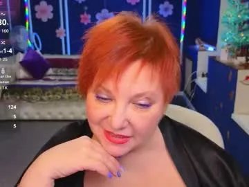 kira_kennet — Can you wet my panties? [631 tokens left] #mistress #milf #Dirtytalk #sexyfeet #seduction #mature