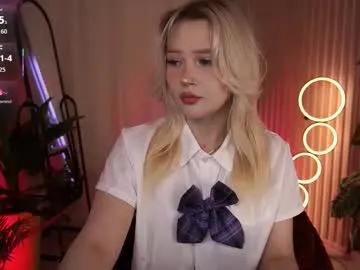 laurawifeness — more shine on my ass #daddysgirl #findom #blonde #femdom #mistress -- Current Goal: ass tease at 345 tokens -- Next Goal: squeeze ass bottom view [285 tokens to goal]