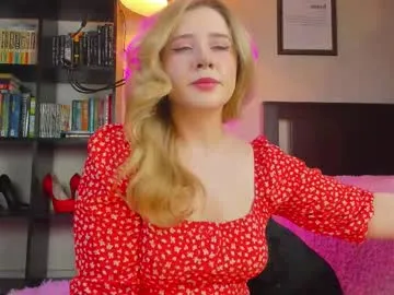 lavender_tender on Chaturbate