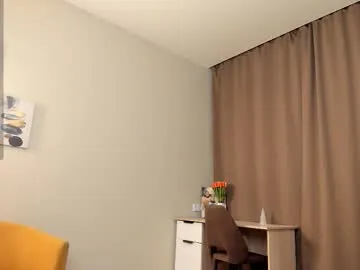 lonadejonge on Chaturbate