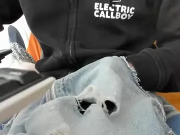 luckydrakex on Chaturbate