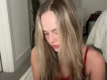 luvaimee on Chaturbate