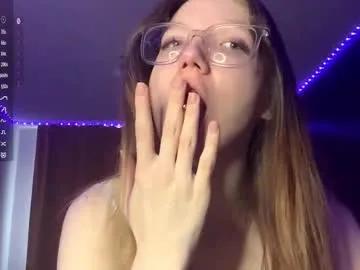 marciecommon — Goal : Suck and lick my drooling finger  #skinny #lovense #new #18 #cute [21 tokens remaining]
