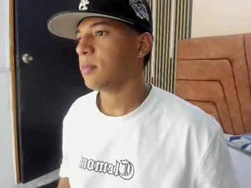 mathy_robert on Chaturbate