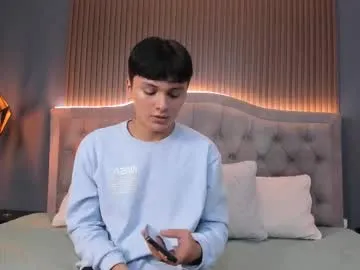 maxii18_ on Chaturbate