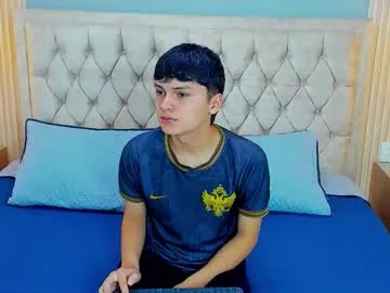 maxii18_ on Chaturbate