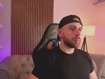 maximo_wolf1 on Chaturbate