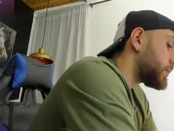 maximo_wolf1 on Chaturbate