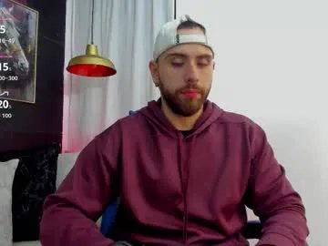 maximo_wolf1 on Chaturbate