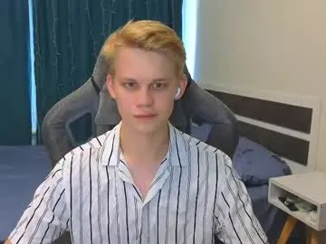 meow_mickey on Chaturbate