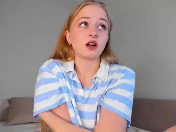 mia_meows — Hot blond teen squirts and slaps her big ass! Privates are open, Fav patterns: 15, 111, 777 // GOAL: Spit on my titties [111 tokens left] #blonde #young #shy #natural #smoke