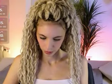 mia_silk on Chaturbate