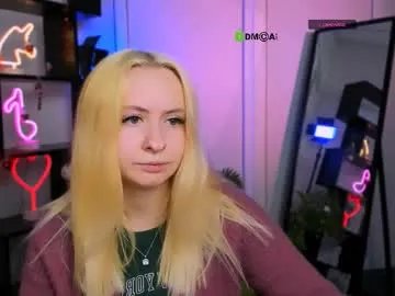 mila_glow on Chaturbate