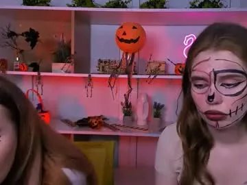 mila_glow on Chaturbate