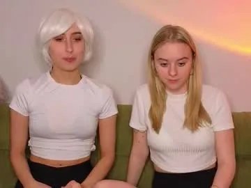 mimipaws on Chaturbate