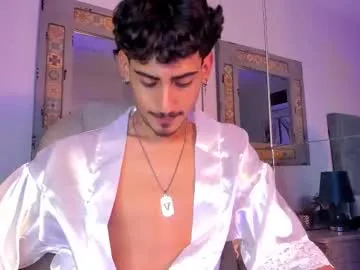 mr_strike on Chaturbate