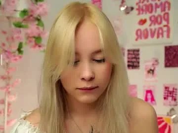 naomibry on Chaturbate