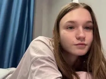 nloraaa on Chaturbate