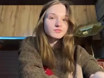 nloraaa on Chaturbate