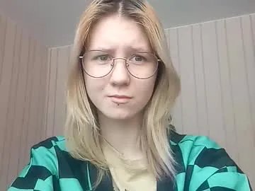 novellahartig — GOAL: " Wink for light flirt with you " | #shy #new #18 #cute #nonude [4 tokens left]