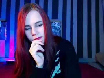 onessandra on Chaturbate