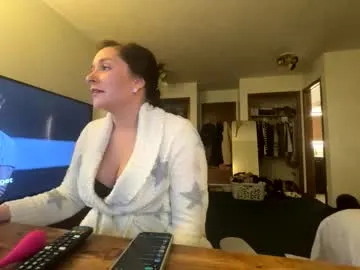 peachyxobsession — #natural #pawg #squirt #cumslut