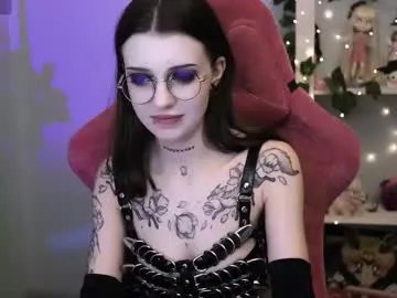 prettybones on Chaturbate