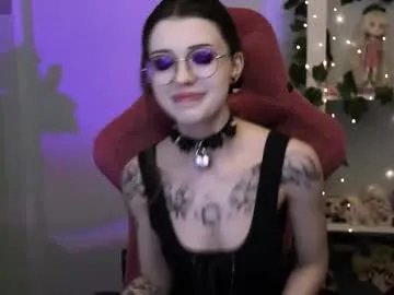 prettybones on Chaturbate