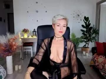 redhotline — I don't explain - I show ^^ #dom #naturale #squirt #bigass #lovense