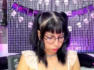 rose_72 on Chaturbate