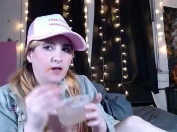 roxanneroulette on Chaturbate