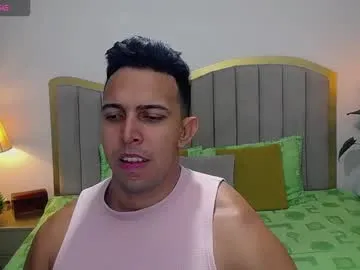 ryan_nesson on Chaturbate