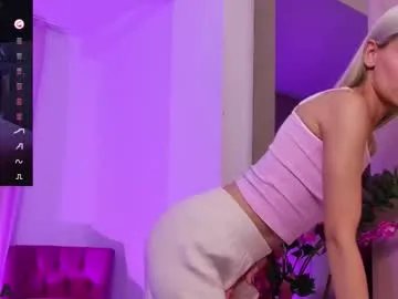 selenadaze on Chaturbate 