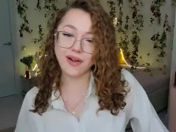 sereneflame — #nonude #glasses #cute