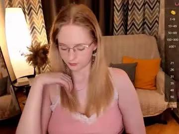 sheslinki on Chaturbate 