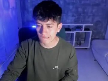 skyrid3r — Hey (Take your shit) #latino #young #cute #handsome #fit [50 tokens remaining]