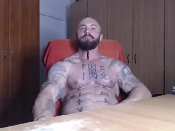 strongivan on Chaturbate